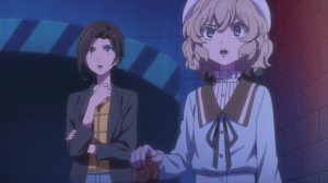InSpectre Episode 5 Saki Yumihara and Kotoko Watching Kurou Die