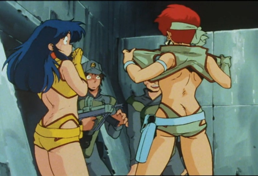 Dirty Pair Episode 26 Kei flashes the guards