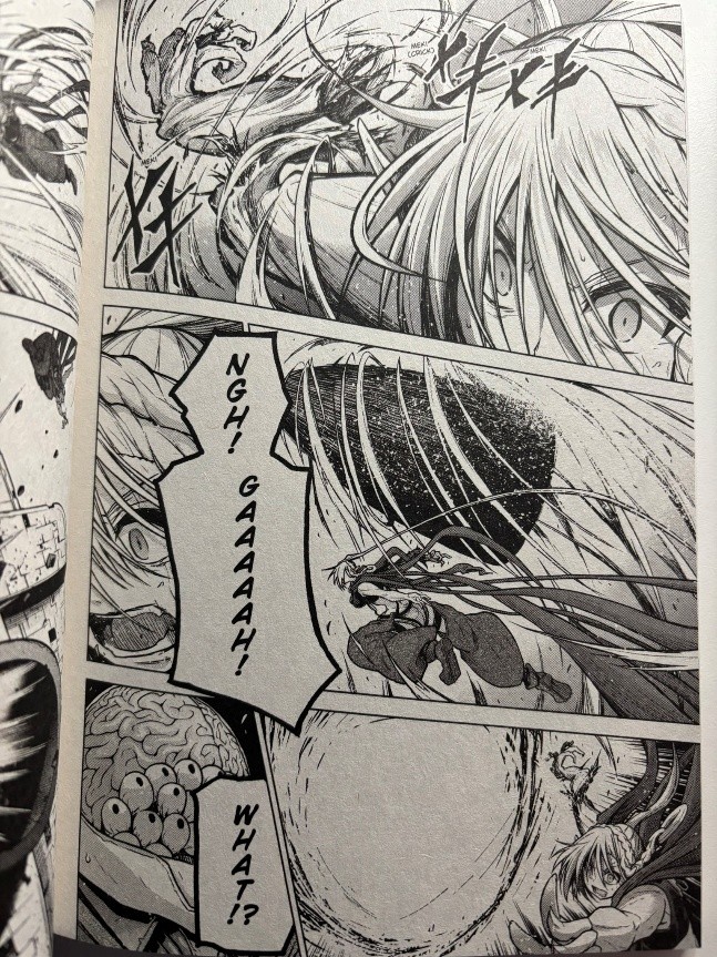 Sister and Giant A Young Lady is Reborn in Another World Volume 4 Ellis attacks the castle